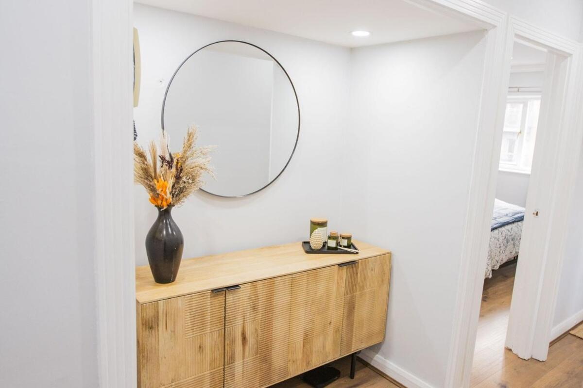 Sienna Haven 2 Bed 1 Bath - Netflix - Free Parking Apartment *