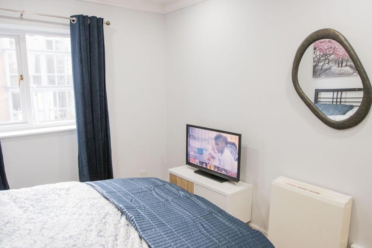 Sienna Haven 2 Bed 1 Bath - Netflix - Free Parking Apartment Birmingham